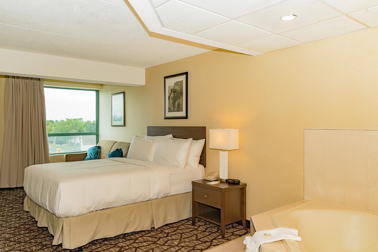 Days Inn By Wyndham Niagara Falls Lundys Lane Cataratas do Niágara Exterior foto